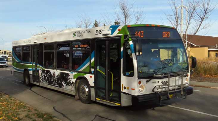 Strathcona NovaBus LFS 2005